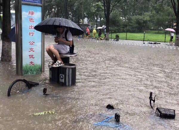 手機耳機相機等電子產品進水了怎么辦？